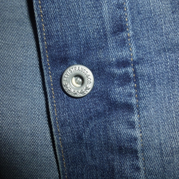 Levi Strauss Women's Stretch Denim Jacket Red Tab - Picture 4 of 6